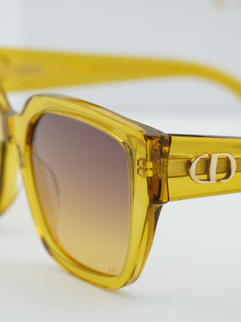 Dior DIORGLOW S1I 66D2 Square Sunglasses - Yellow/Brown - Picture 9 of 11